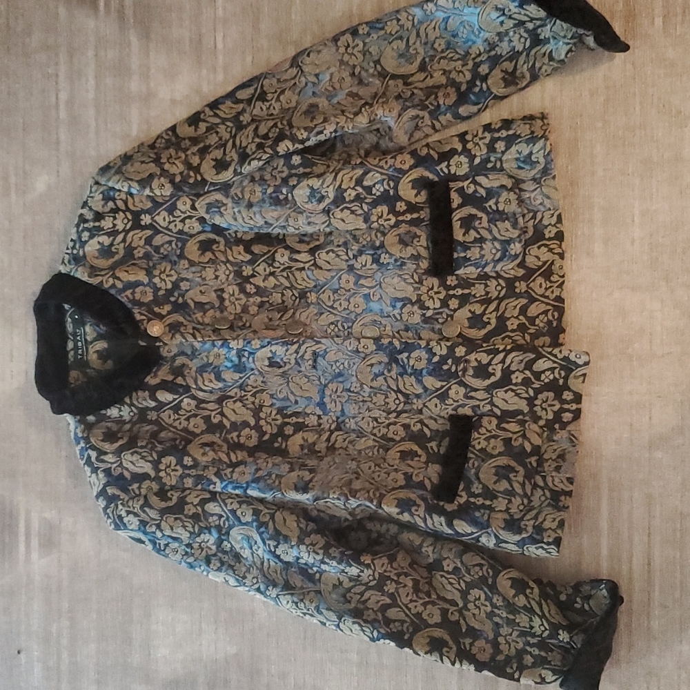 Tribal pattern blazer, Size 8/S